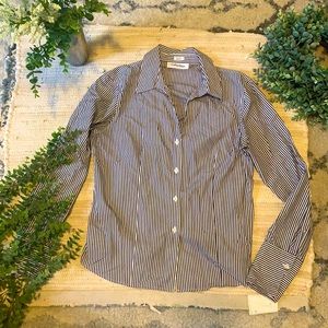 Calvin Klein Non Iron button down shirt